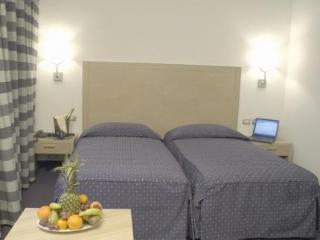 Centrum Palace & 4*